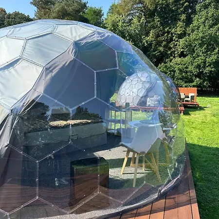 Paradiesufer Am Camping *