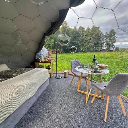 Campingplatz Paradiesufer Am *