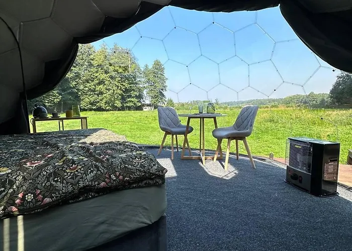 Paradiesufer Am Camping *